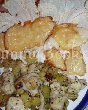 Рыба с кабачками и цветной капустой