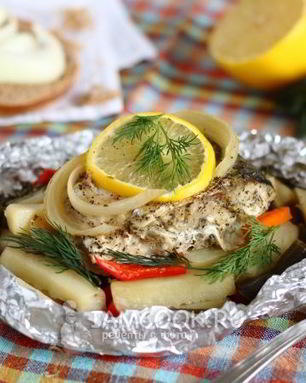 Рыба с картошкой в фольге в духовке