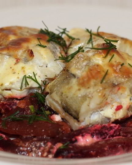 Рецепт рыбы, запеченной со свеклой