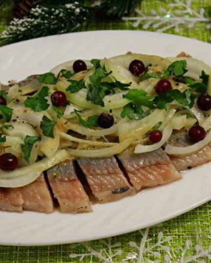 Рецепт сельди с луком в горчичной заправке