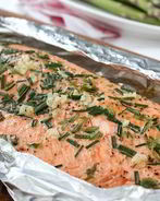 Семга на костре в фольге