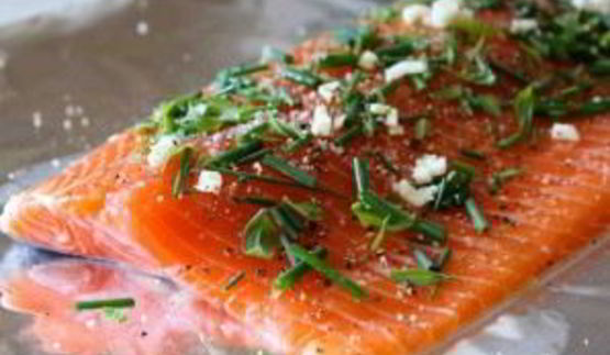 семга на костре в фольге