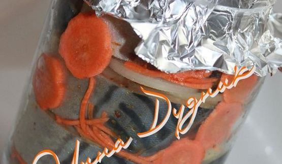 скумбрия в банке