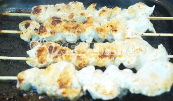 куриные шашлычки на шпажках в духовке