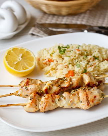 Рецепт куриных шашлычков в розмариново-апельсиновом маринаде