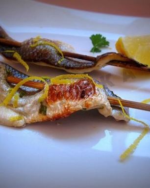 Шашлычки из рыбы с медом и розмарином