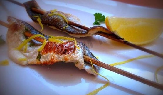 шашлычки из рыбы с медом и розмарином