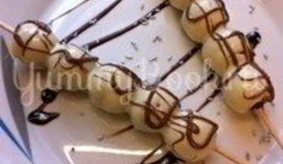 шашлычки виноград в шоколаде