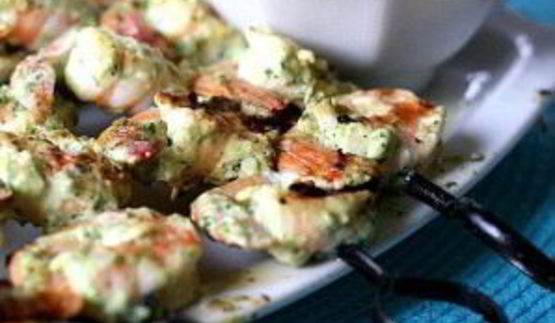 шашлык из креветок с семечками тыквы