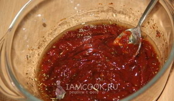 шашлык из куриных сердечек в томатном соусе