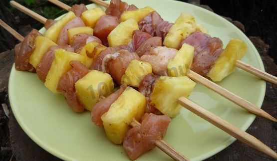 шашлык из курицы по-гавайски