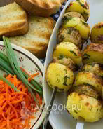 Шашлык из шампиньонов с картофелем