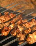 Шашлык из свинины, маринованый в помидорах