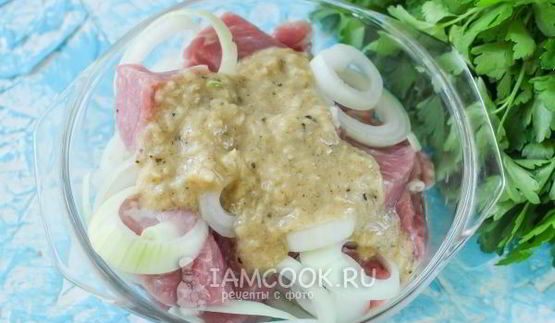 шашлык из свинины в мультиварке