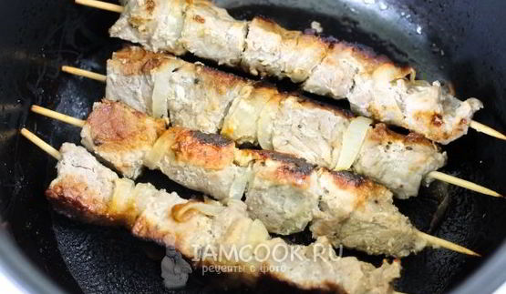 шашлык из свинины в мультиварке