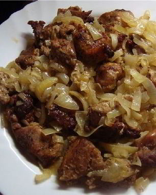 Шашлык в рукаве на луковой подушке