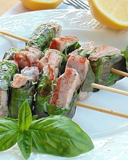 Рецепт средиземноморских шашлычков из тунца с базиликом