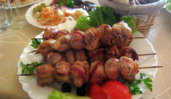 сувлаки-шашлычки по-гречески