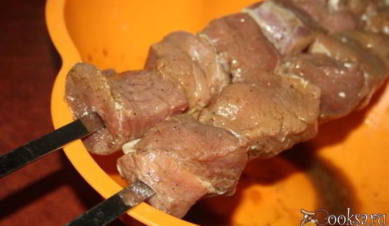 экспресс-шашлык из свиной вырезки без маринования