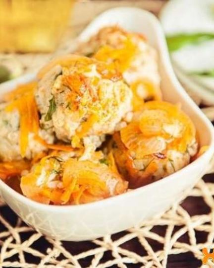 Рецепт рыбных тефтелей в томатном соусе