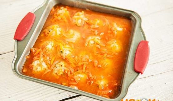 рыбные тефтели в томатном соусе