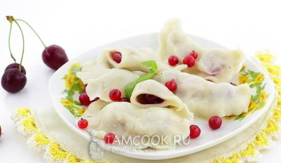 вареники с черешней