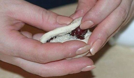 вареники с вишней