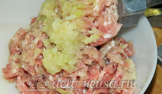 яичная лапша с мясом и овощами