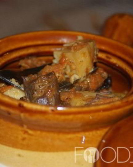 Рецепт жаркого из свинины в горшочках