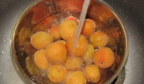 абрикос в сиропе на зиму