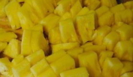 ананас с мятным сиропом