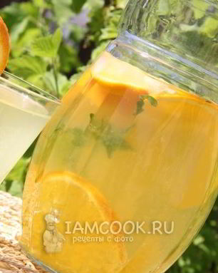 Апельсиновый напиток с мятой