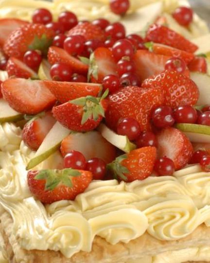 Рецепт фруктово-ягодного наполеон в мятном сиропе