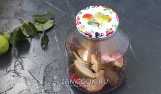 груши с терном в сиропе на зиму