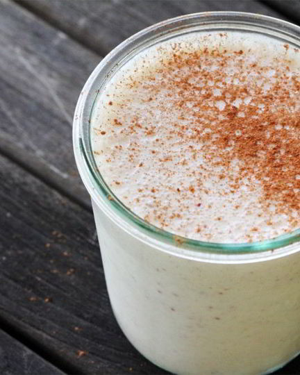 Рецепт кефирного коктейля с яблоками и медом