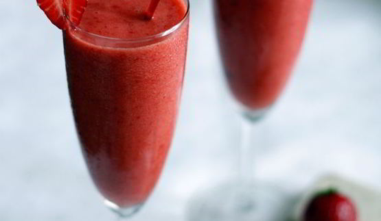 клубничный коктейль