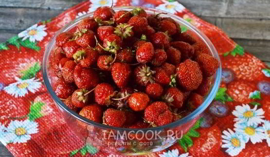 клубничный сироп