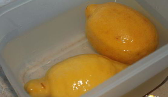 лимонный напиток с мятой