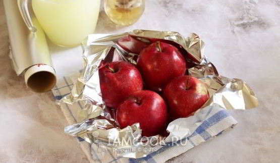 напиток из молочной сыворотки с яблоками