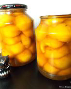 Нектарины в сиропе