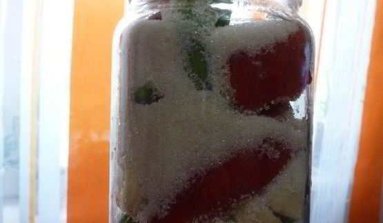 острый перец в кисло-сладком сиропе