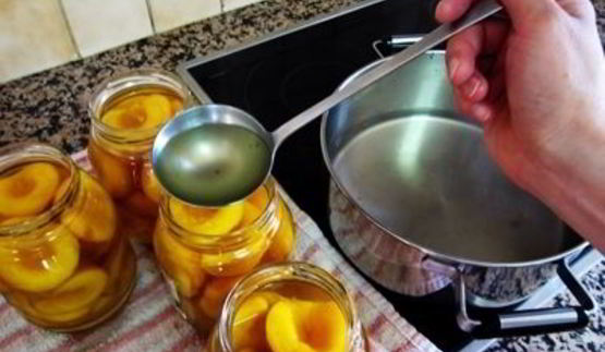 персики в сиропе