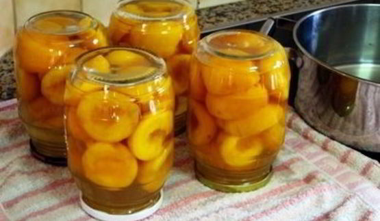 персики в сиропе