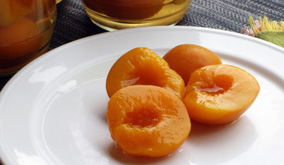 персики в сиропе