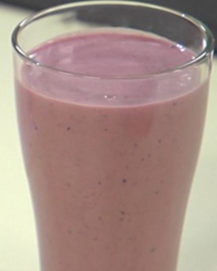 Рецепт ягодного коктейля с авокадо