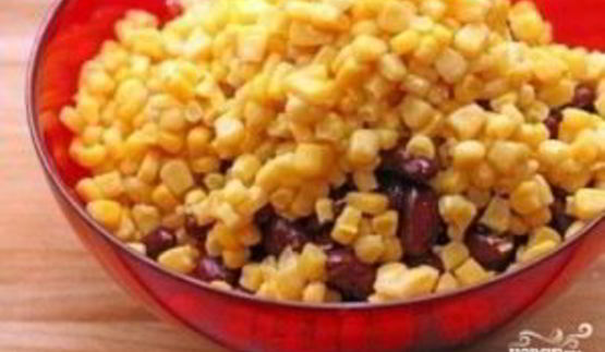 диетический салат с фасолью