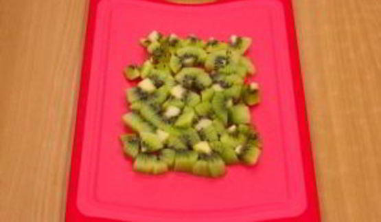 фруктовый салат в ананасе