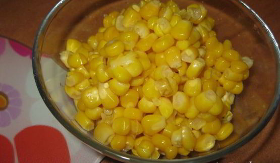 капустный салат с ветчиной