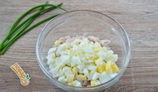 очень вкусный салат на 8 марта