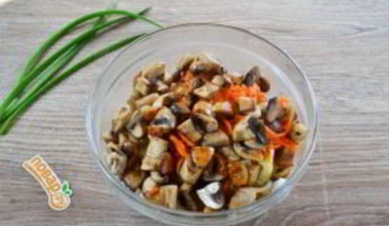 очень вкусный салат на 8 марта